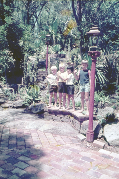 Narelle Jubelin, Ilford (vertical), 2008