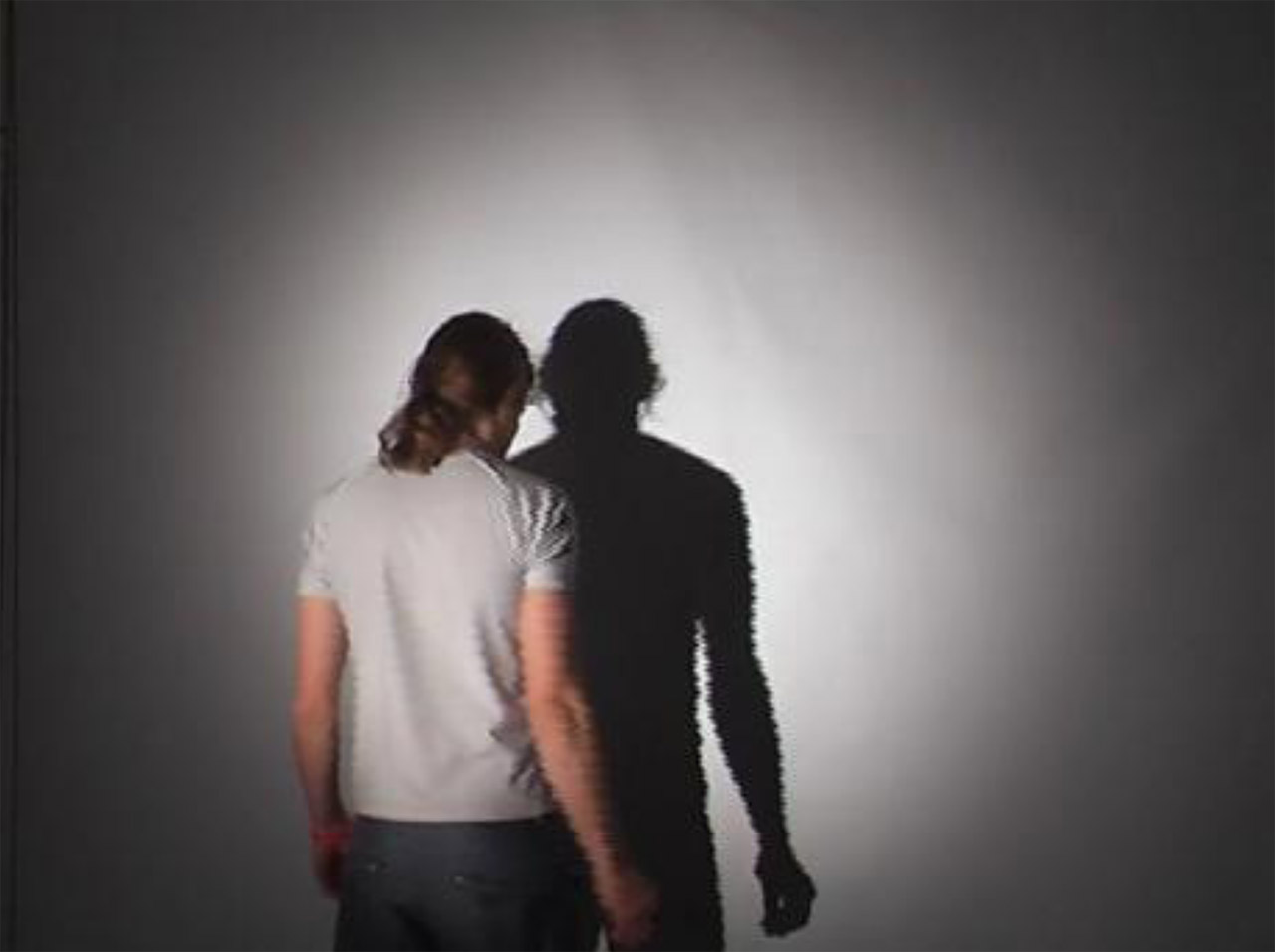 Robert Pulie, Task for no pencil sharp enough, 2005