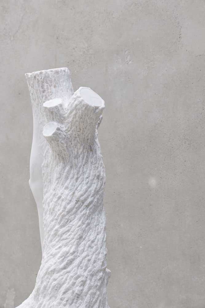 Stephen Ralph, Looking for love - side trunk detail