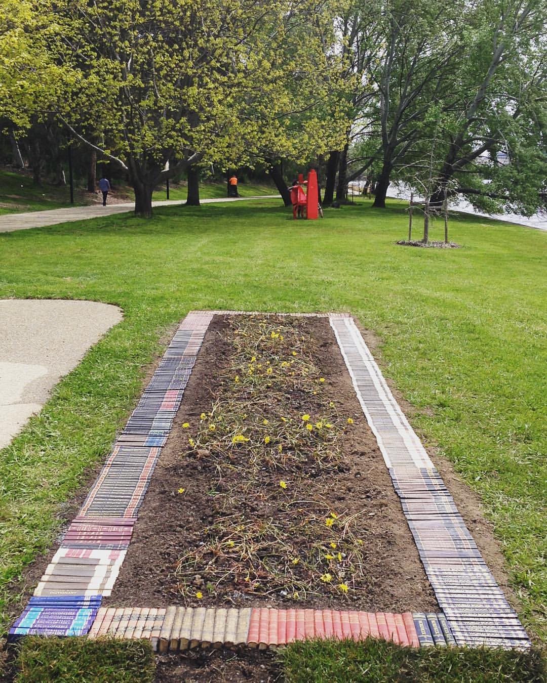 Archie Moore, Crop (Noun/Verb), 2016