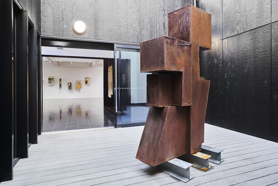 installation view: Circles of dialogue, La Trobe Art Institute, Bendigo, 2023