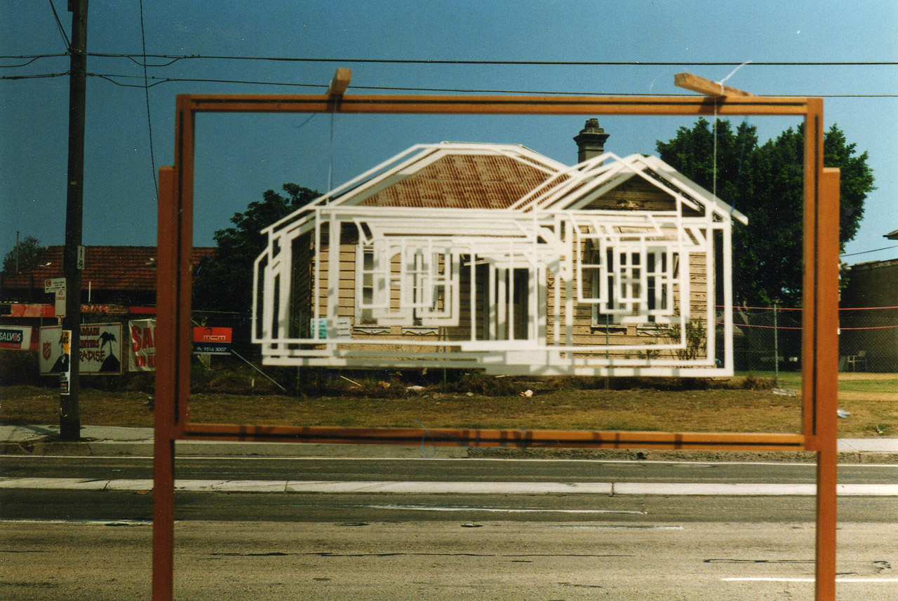 Stephen Ralph, Moving House 1, 2003